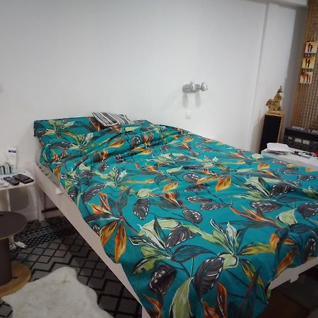 Saint-Pierre-le-Moûtier Chambre Chez L'Habitant מראה חיצוני תמונה